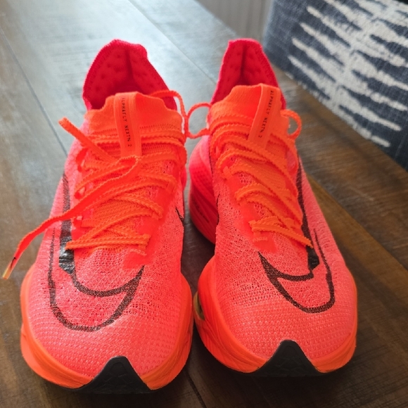 Nike Alphafly Next% 2 in Bright Orange - Picture 2 of 15